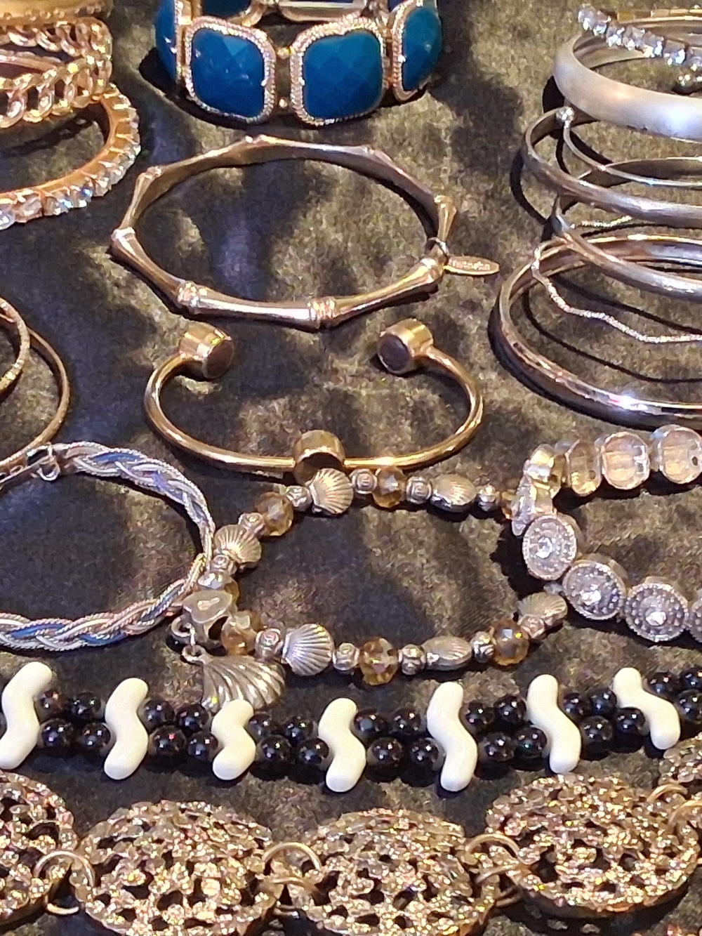 Mixed Lot 25 Costume Jewelry Bracelets Bangles 3 Sterling Silver/ .925 Natasha - Picture 6 of 7